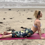 5 min FULL BODY Stretch to OCEAN SOUNDS - Super Relaxing